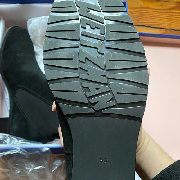 Stuart Weitzman Lynelle Bootie main image 4